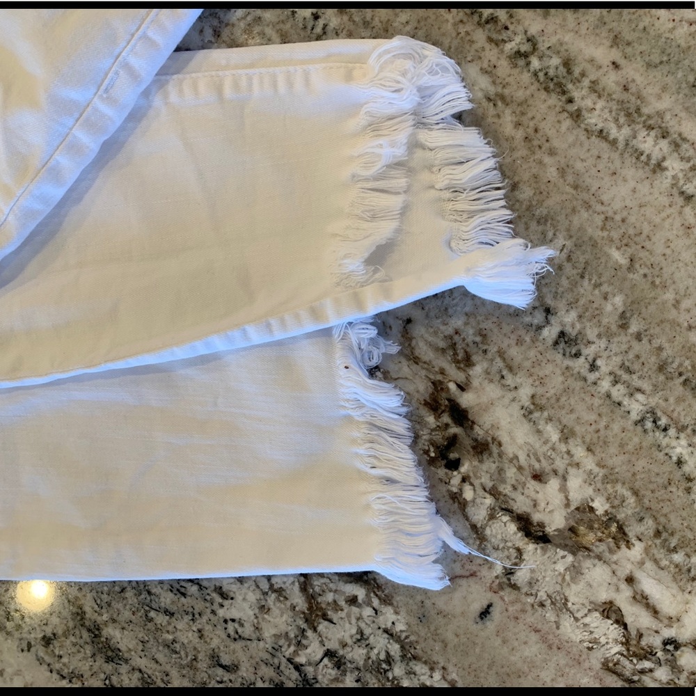 White pants - Picture 5 of 5